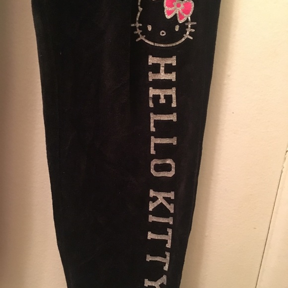 Hello Kitty Velour Black Sweatpants - Size 6/6X - Picture 3 of 3